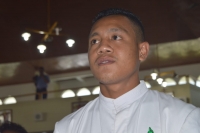 TIPS YESUS DALAM MENCARI KEBAHAGIAAN
